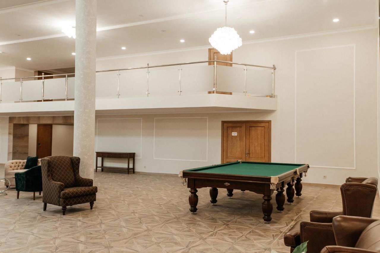 Amza Park Hotel Gagry Zewnętrze zdjęcie